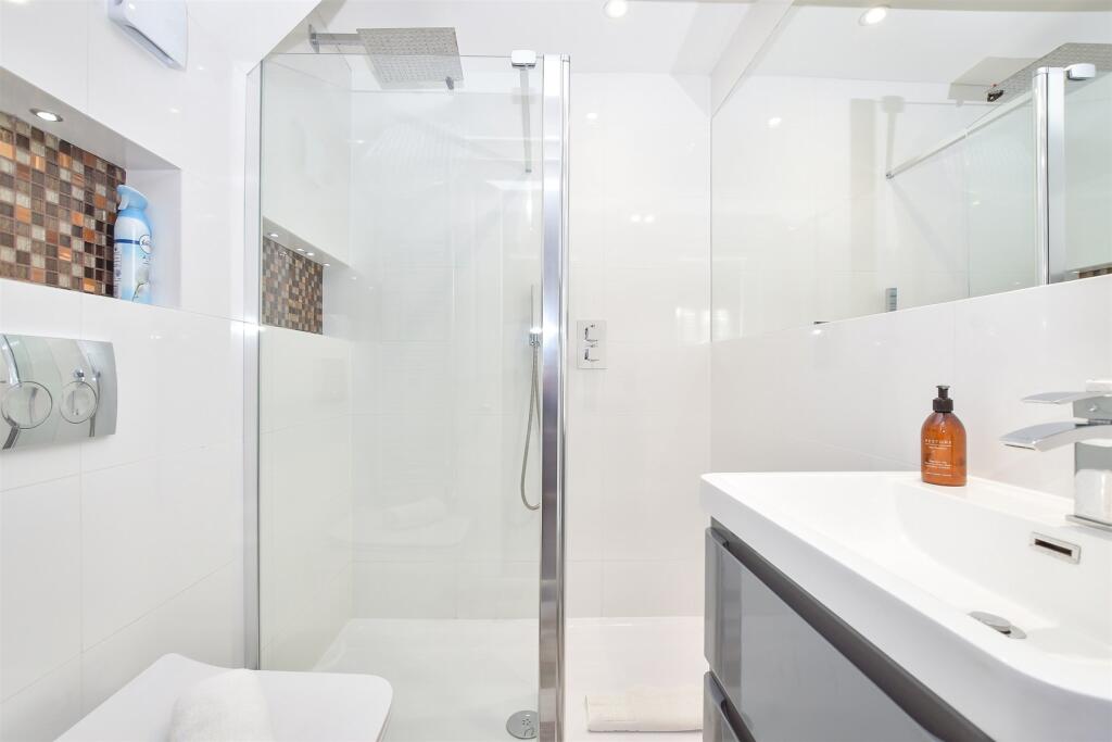 Additional property image - Maltravers Street, Arundel, West Sussex