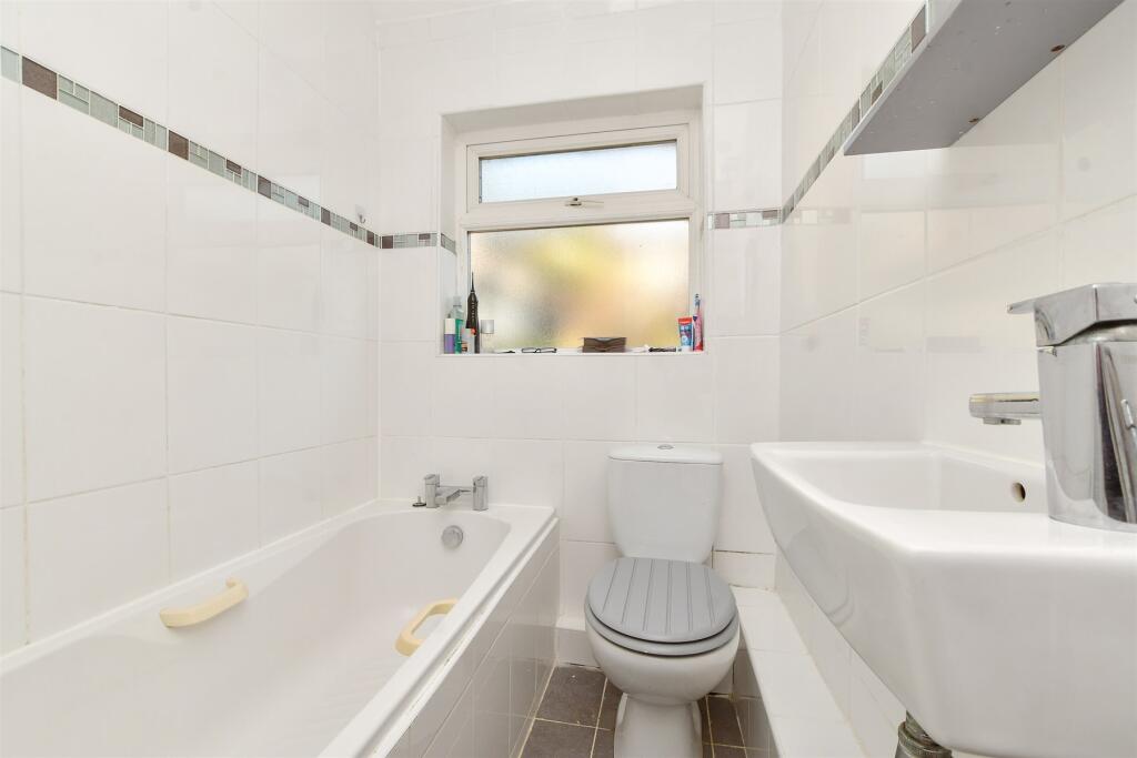 Additional property image - Famet Gardens, Kenley, Surrey