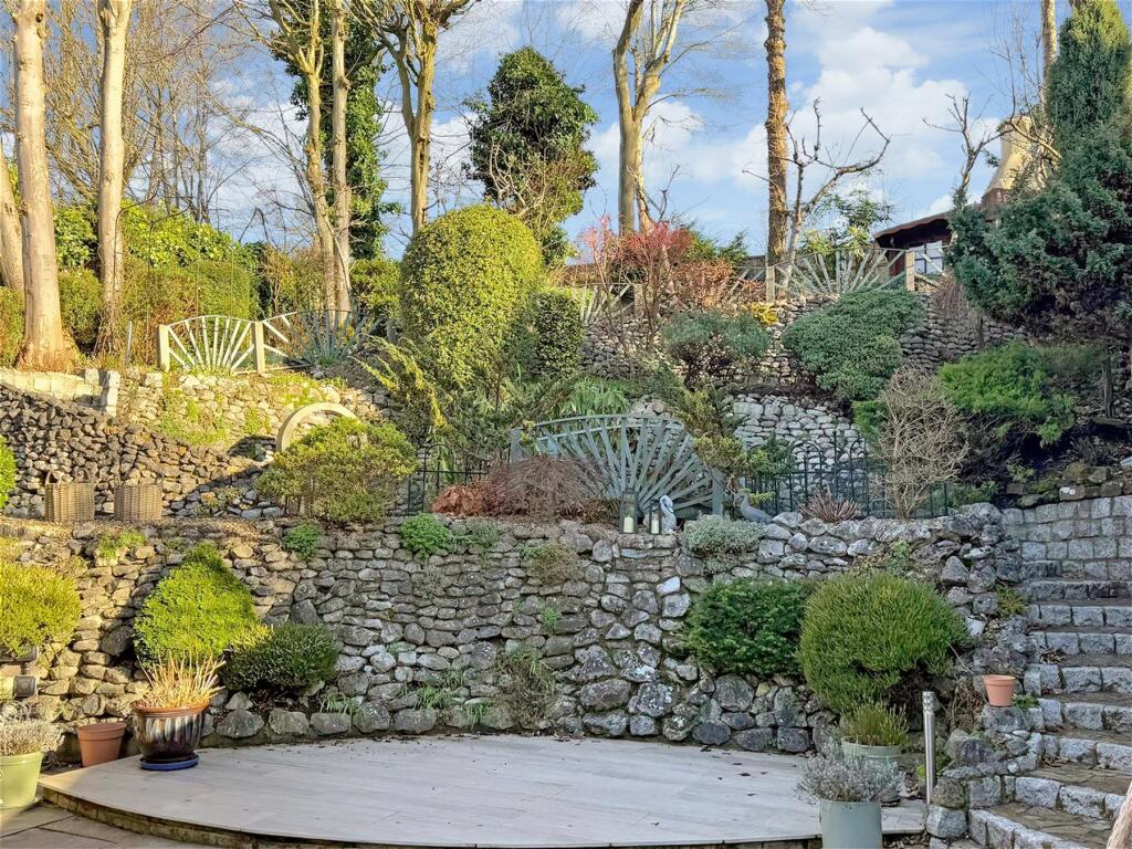 Additional property image - Rhododendron Avenue, Meopham, Kent