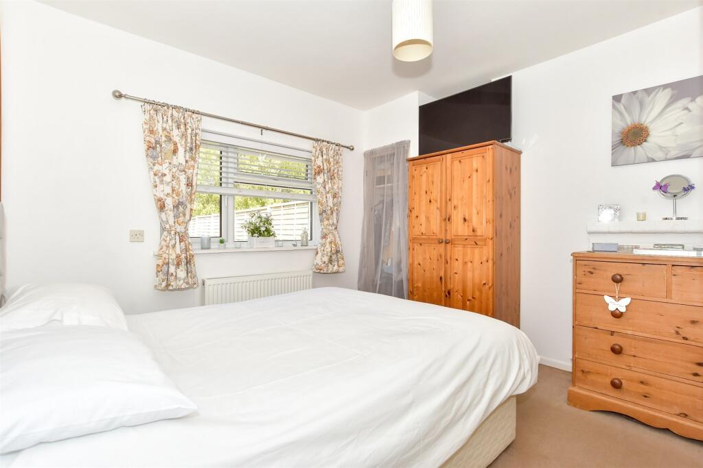 Additional property image - Homefield Crescent, Walberton, Arundel, West Sussex