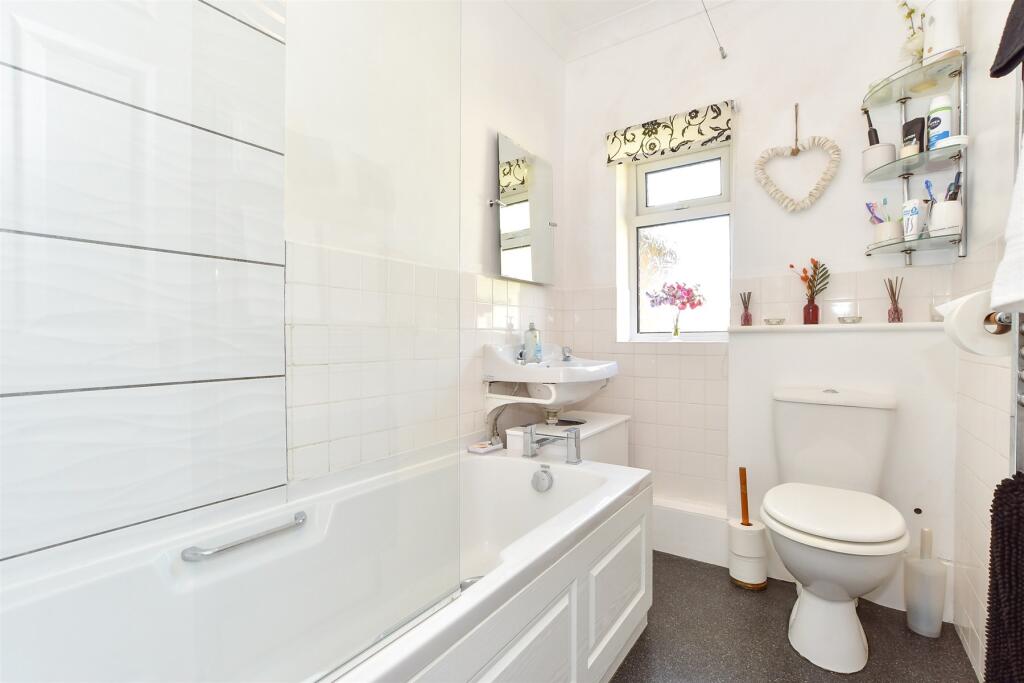 Additional property image - Homefield Crescent, Walberton, Arundel, West Sussex