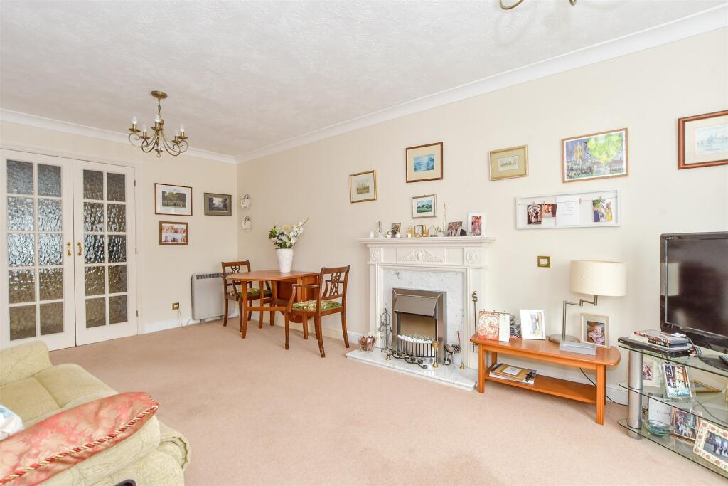 Additional property image - Queen Street, Arundel, West Sussex