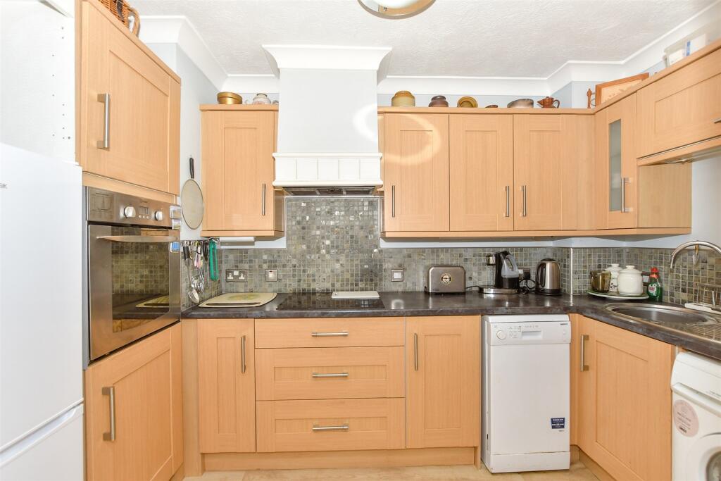 Additional property image - Queen Street, Arundel, West Sussex