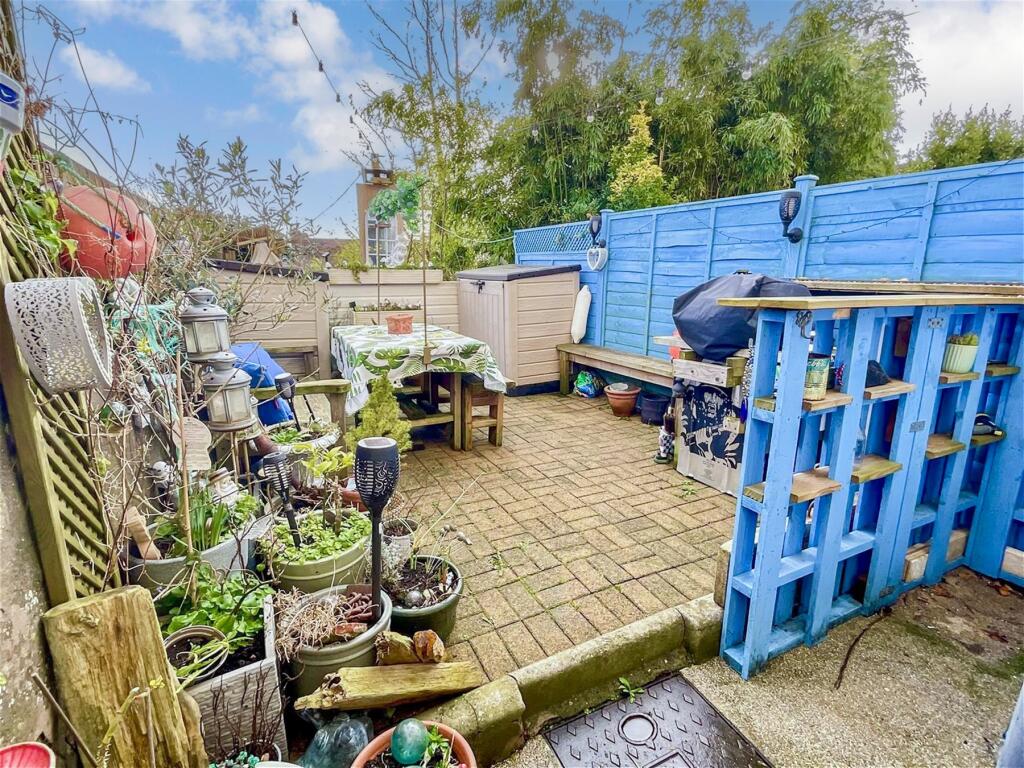 Additional property image - Hillside Street, Hythe, Kent