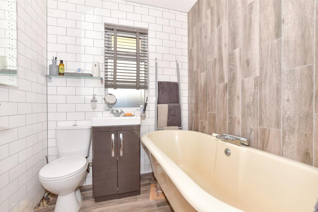Additional property image - Central Parade, Herne Bay, Kent