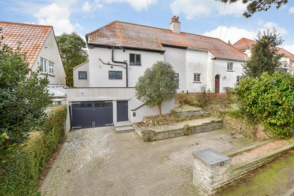 Main image of property: Tanners Hill Gardens, Hythe, Kent