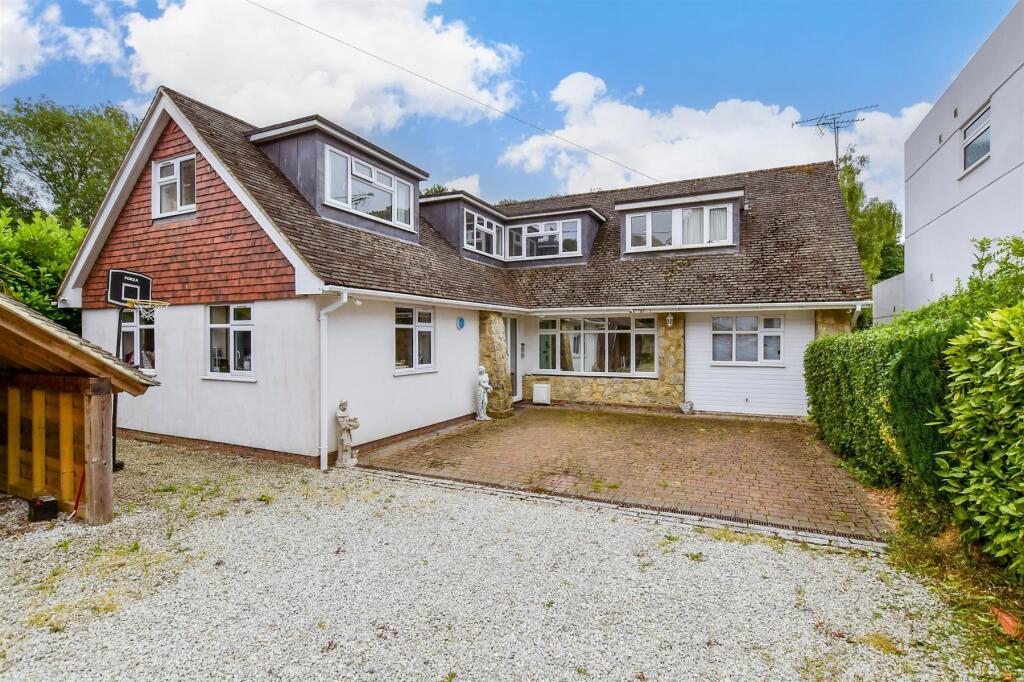 Main image of property: The Quarries, Boughton Monchelsea, Maidstone, Kent