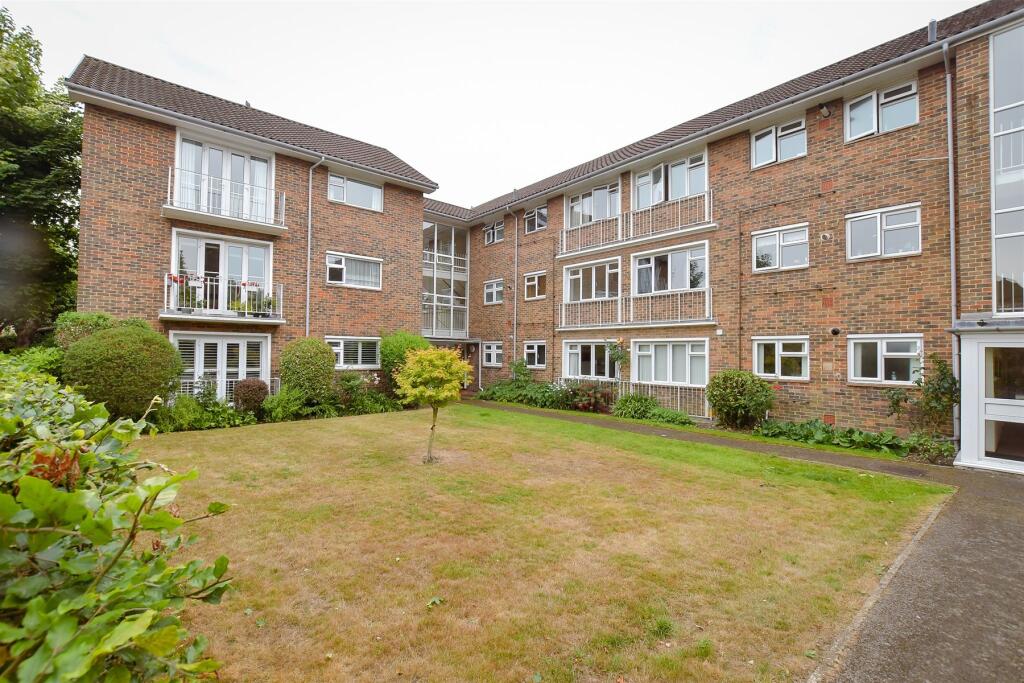 Main image of property: North Walls, Chichester, West Sussex