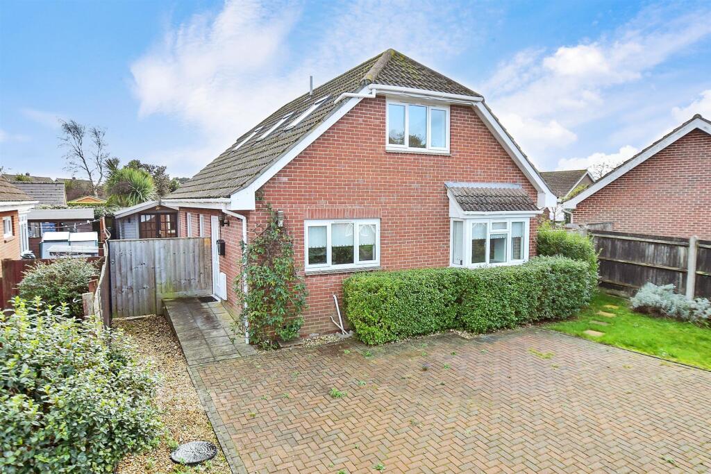 Main image of property: Cranleigh Gardens, Cowes, Isle of Wight