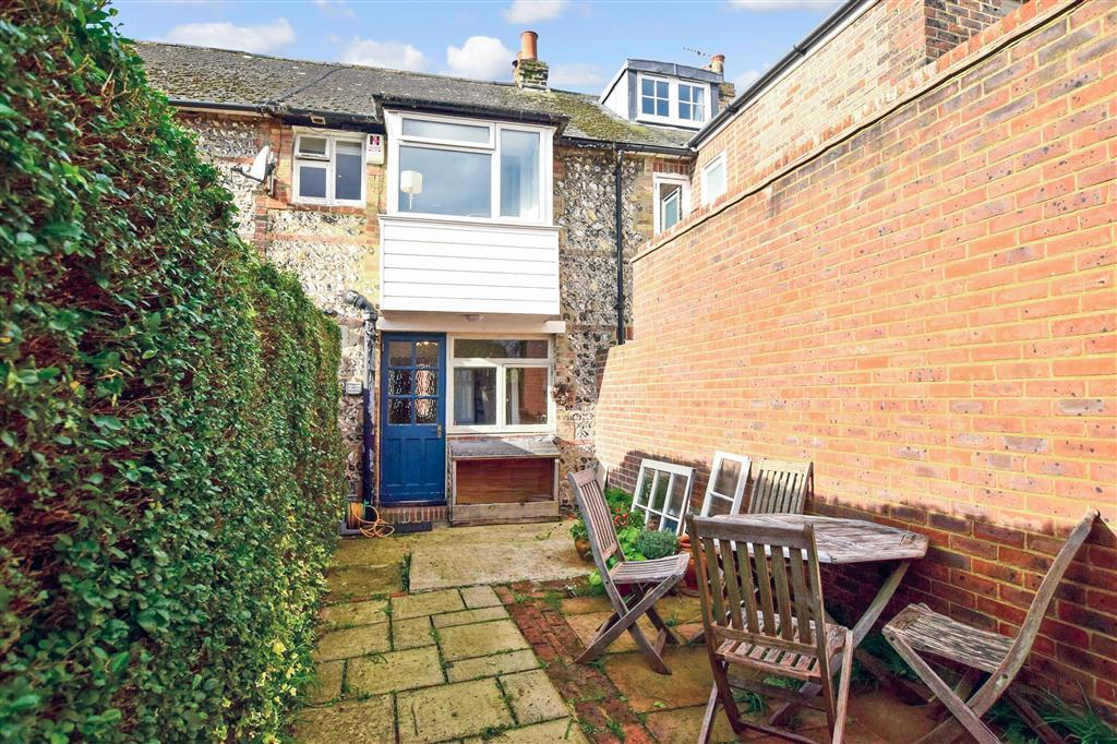 2 bedroom terraced house for sale in Mount Street, Lewes, East Sussex, BN7