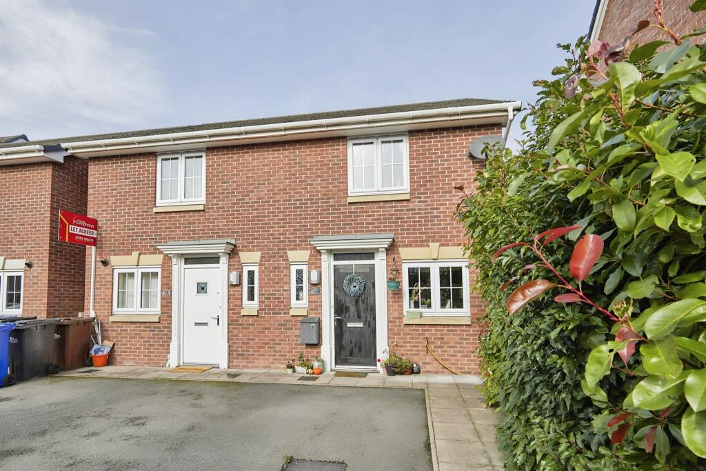 2 bedroom semidetached house for sale in Saw Mill Way, BURTONONTRENT