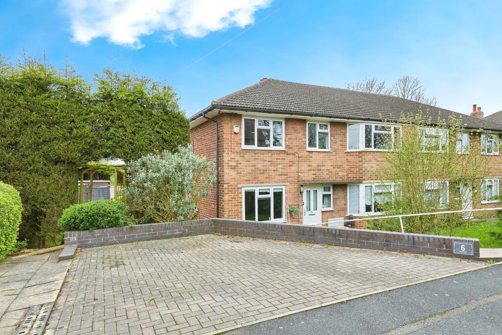 2 bedroom for sale in The Shrubbery, Woodville, SWADLINCOTE