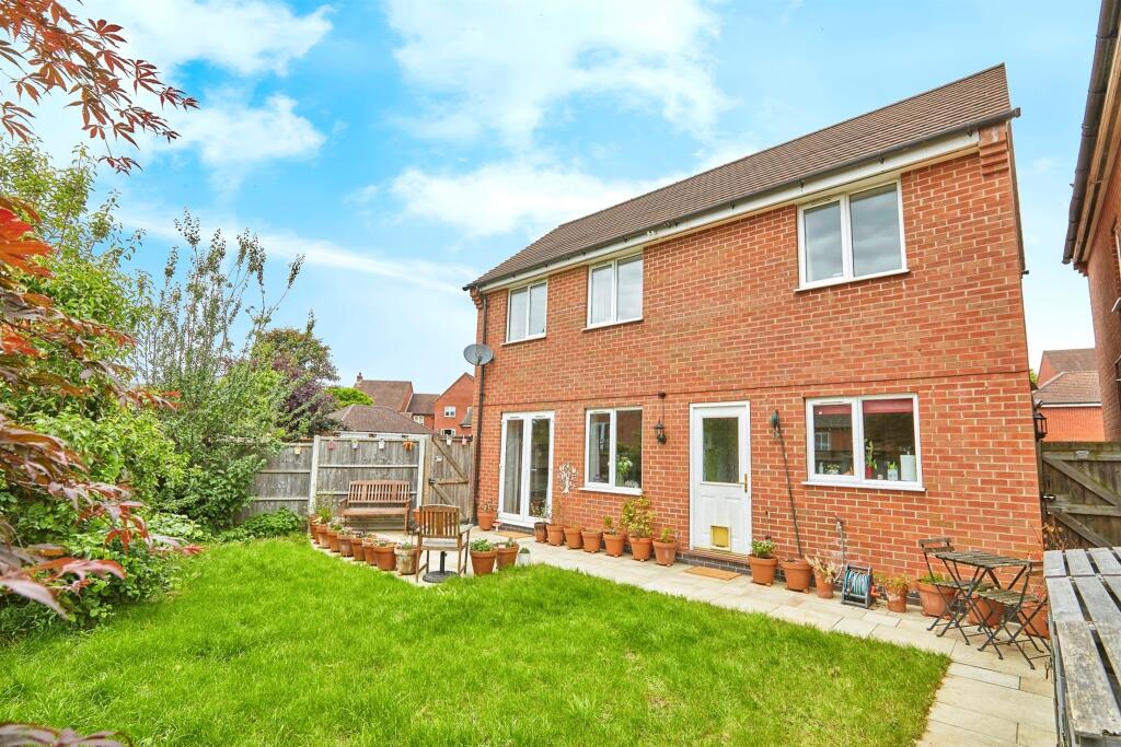 3 bedroom end of terrace house for sale in Anglia Drive, Church Gresley