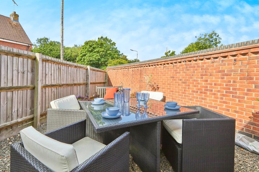 Additional property image - Buckingham Drive, Church Gresley, Swadlincote