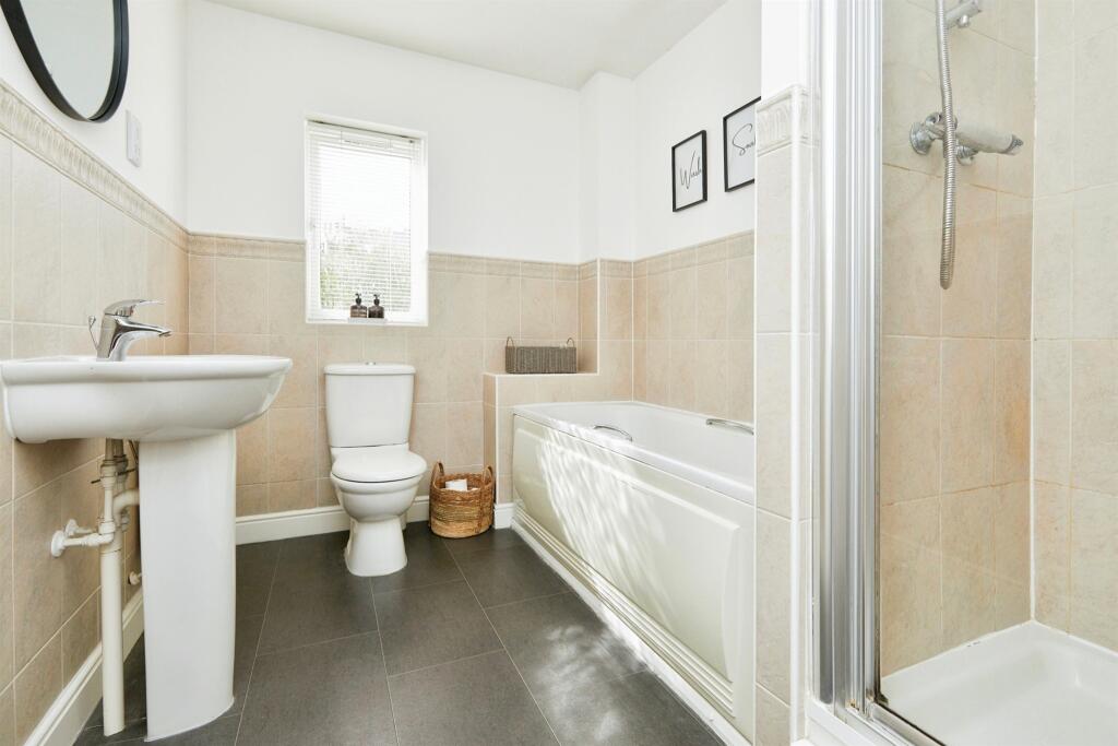Additional property image - Buckingham Drive, Church Gresley, Swadlincote