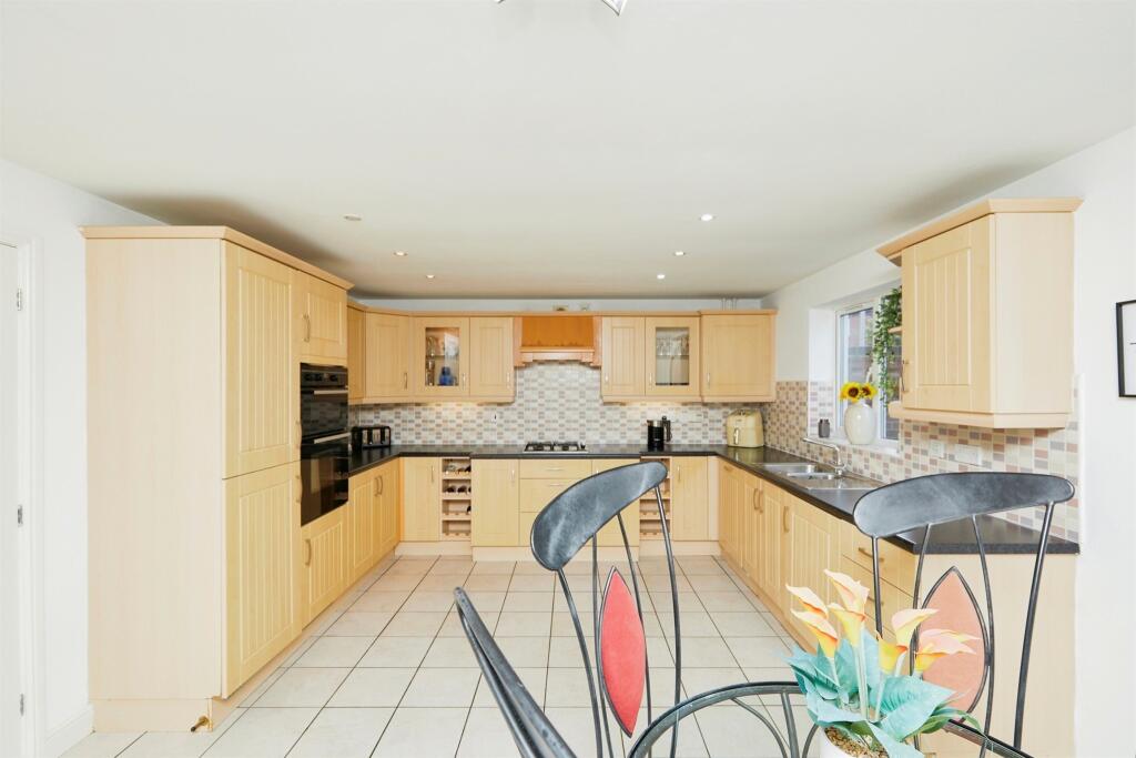 Additional property image - Buckingham Drive, Church Gresley, Swadlincote