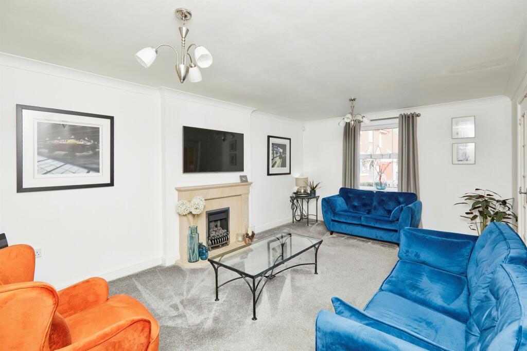Property image - Buckingham Drive, Church Gresley, Swadlincote