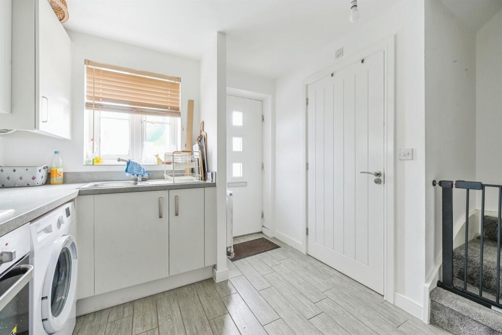 Additional property image - Balmoral Way, Hatton, Derby