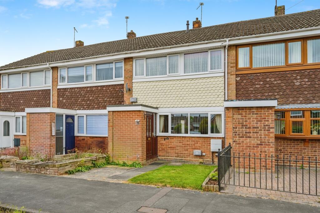 Main image of property: Farm Side, Newhall, Swadlincote