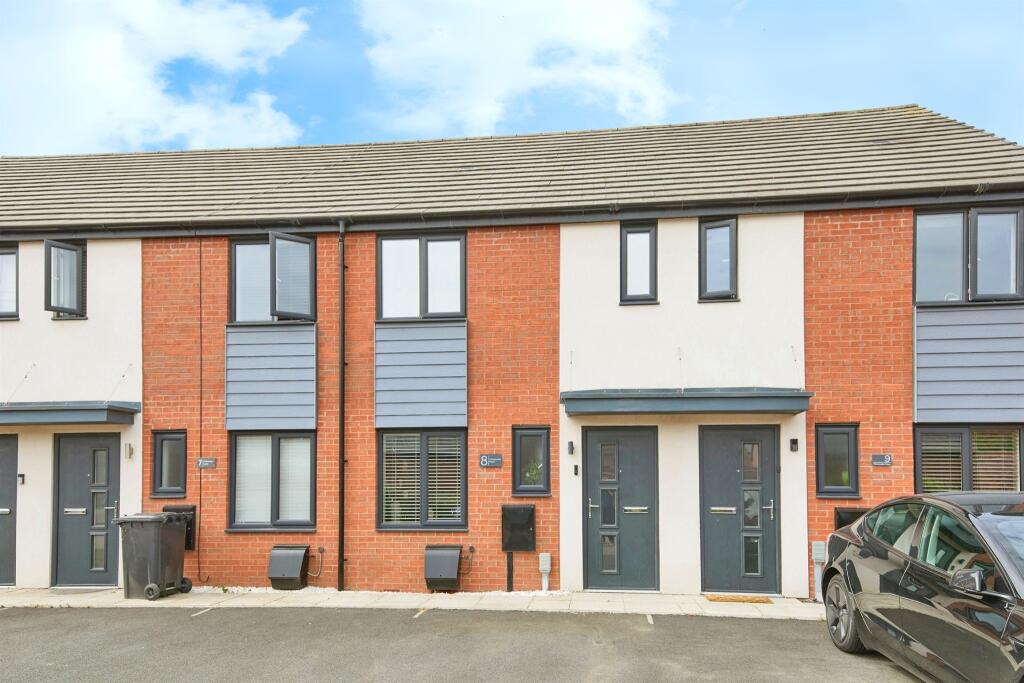 Main image of property: Chasewater Place, Hilton, Derby