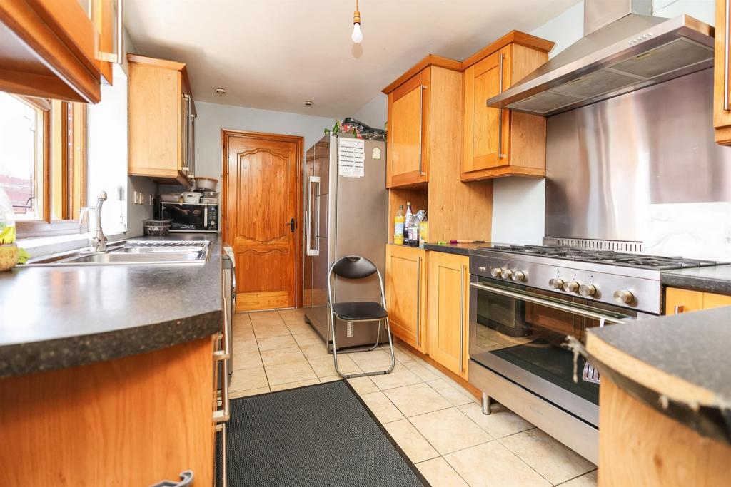 4 bedroom end of terrace house for sale in Washwood Heath Road