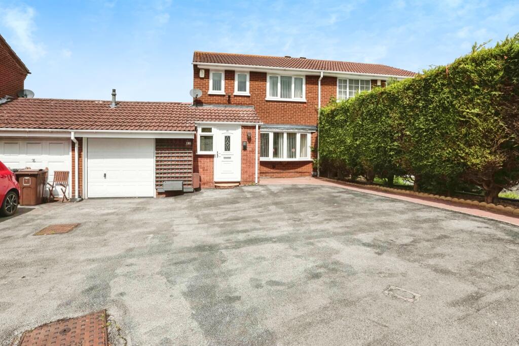 Main image of property: Parkfield Drive, BIRMINGHAM