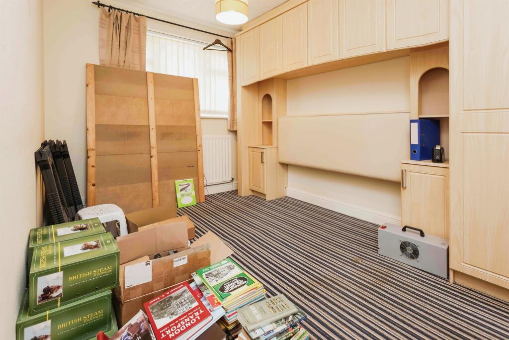 Additional property image - Rivermead Park, Birmingham