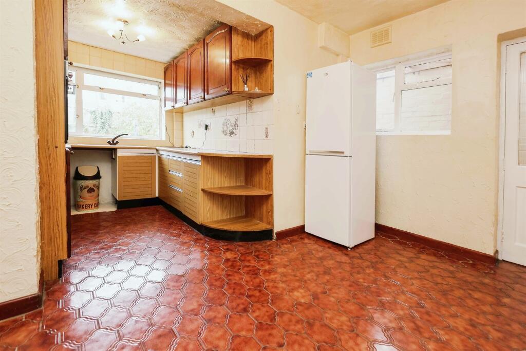 Additional property image - Shrewley Crescent, Birmingham