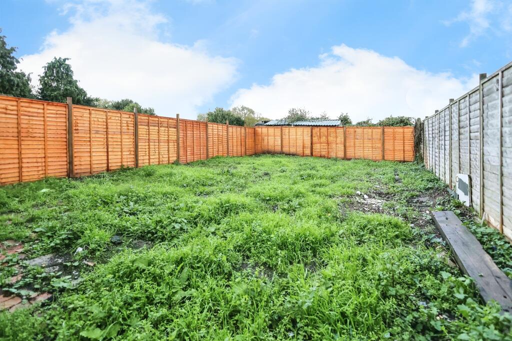 Additional property image - Wychbold Crescent, BIRMINGHAM