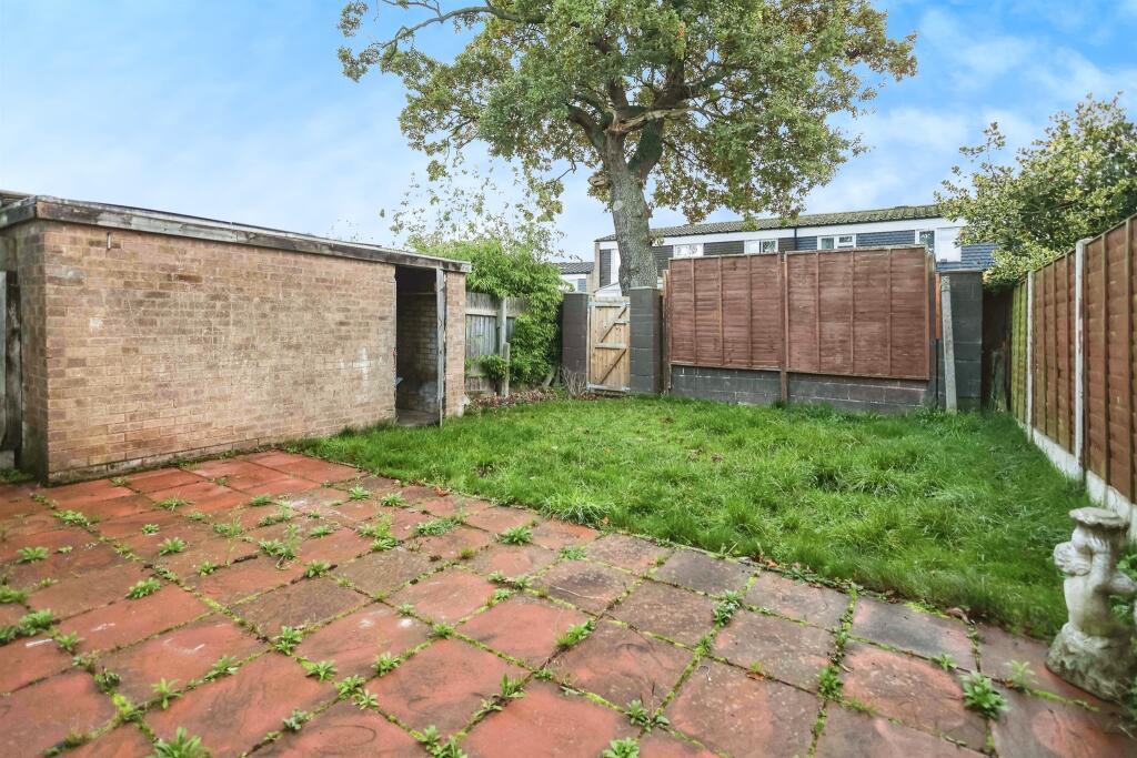 Additional property image - Yorklea Croft, BIRMINGHAM