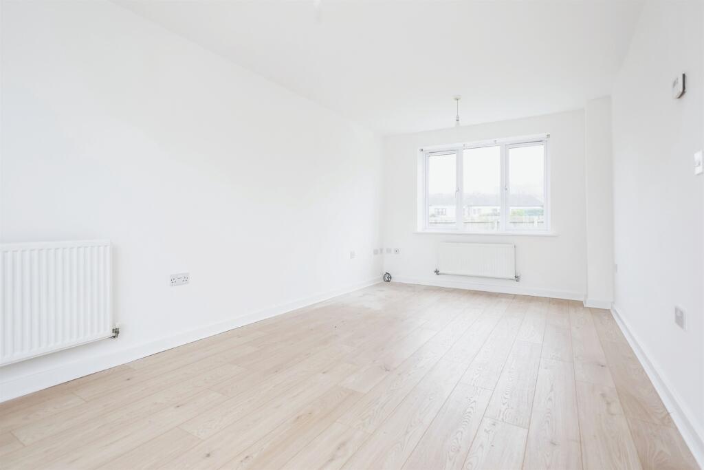 Additional property image - Burtons Way, Birmingham