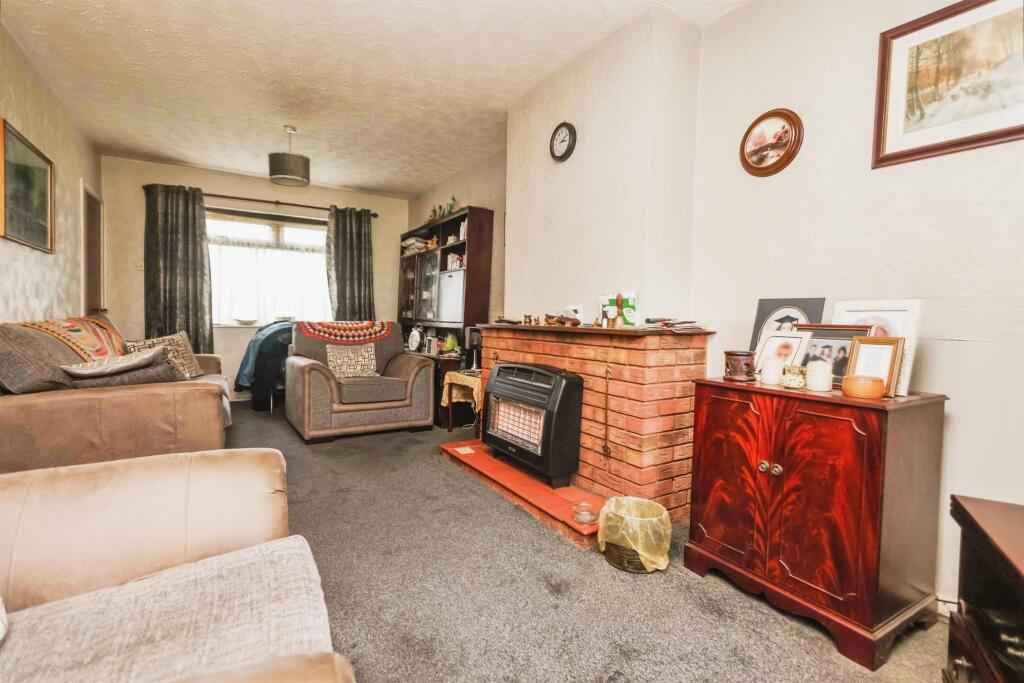 Additional property image - Collingbourne Avenue, Birmingham