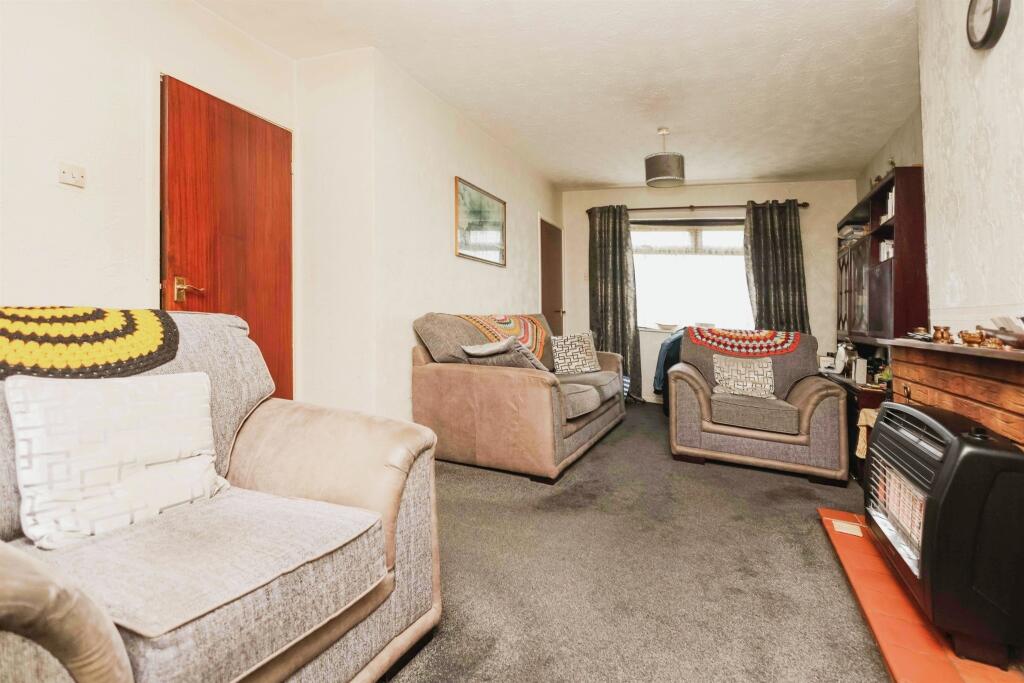 Additional property image - Collingbourne Avenue, Birmingham