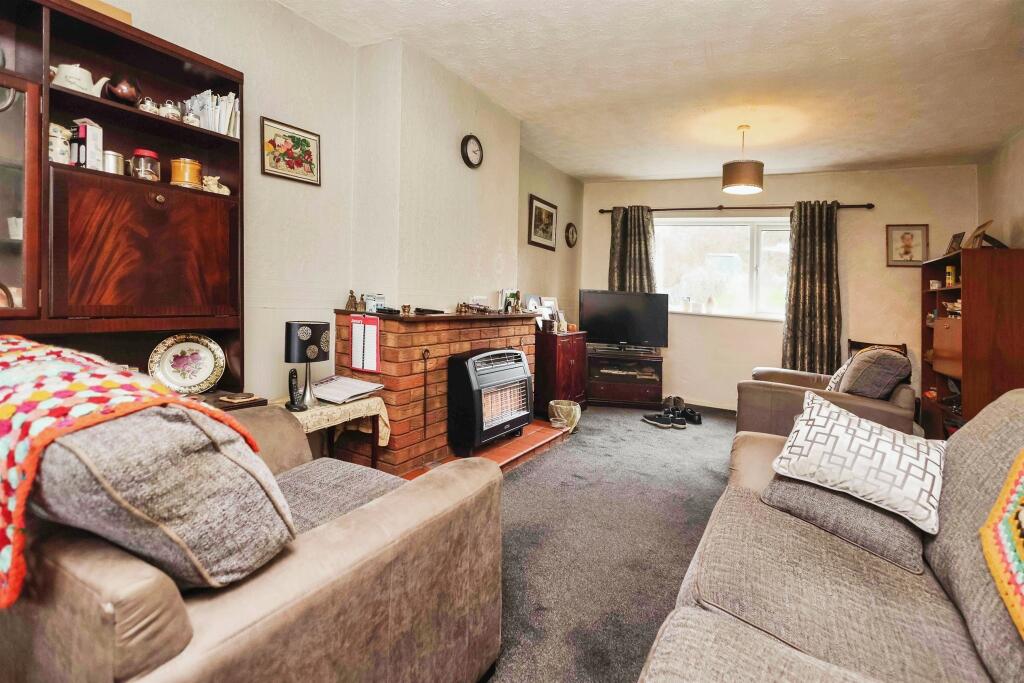 Additional property image - Collingbourne Avenue, Birmingham