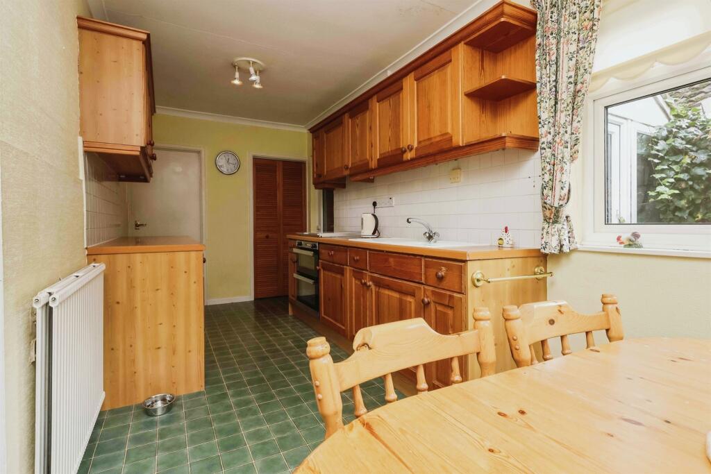 Additional property image - Woodford Avenue, Birmingham