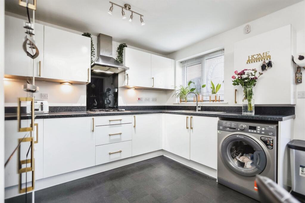 Additional property image - Stokesay Close, Chelmsley Wood, Birmingham
