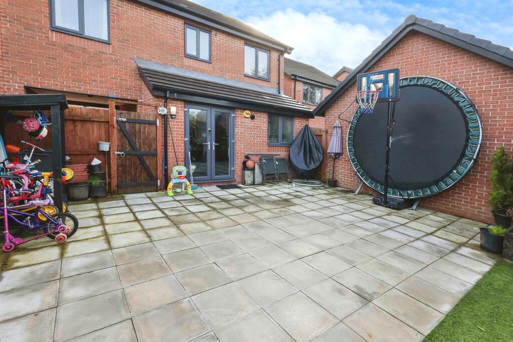 Additional property image - Stokesay Close, Chelmsley Wood, Birmingham