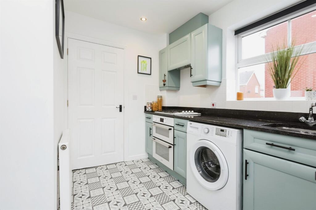Property image - Hawksworth Crescent, Chelmsley Wood, Birmingham