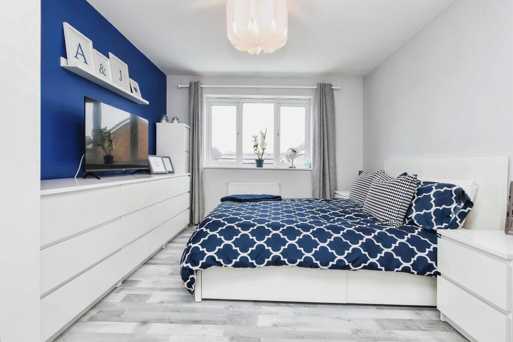 Additional property image - Hawksworth Crescent, Chelmsley Wood, Birmingham