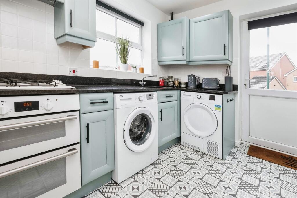 Additional property image - Hawksworth Crescent, Chelmsley Wood, Birmingham