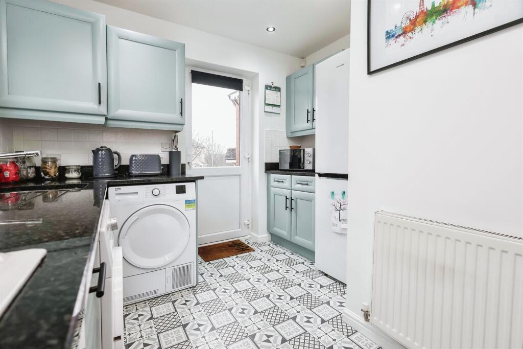 Additional property image - Hawksworth Crescent, Chelmsley Wood, Birmingham
