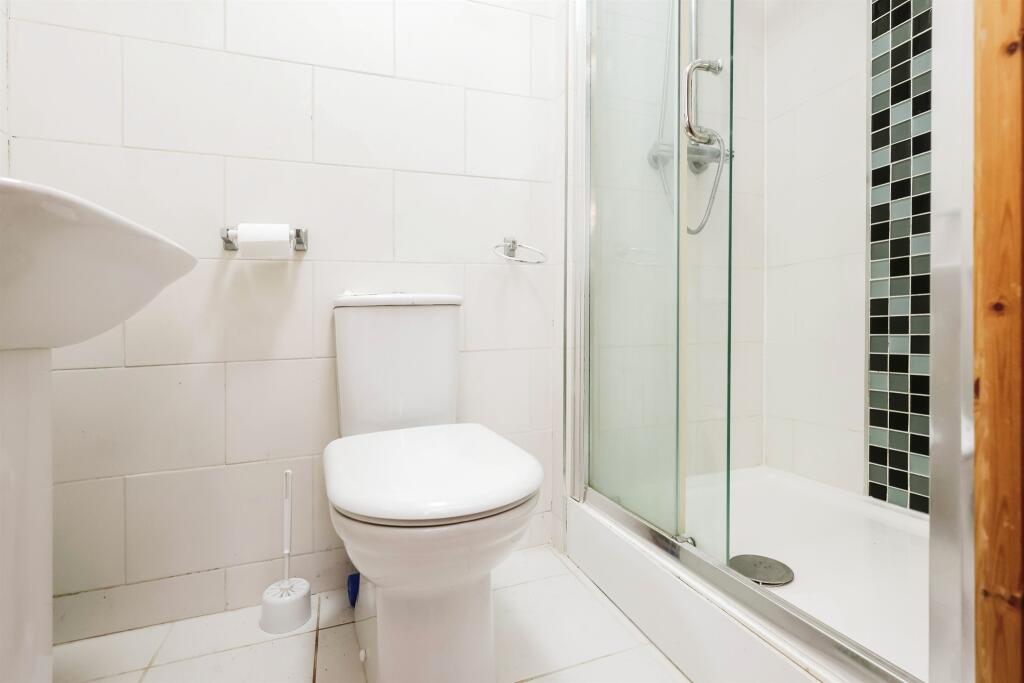 Additional property image - Auckland Drive, Birmingham