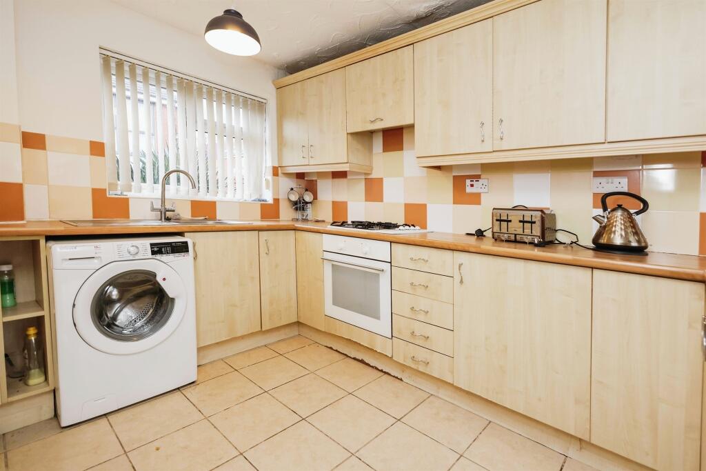 Additional property image - Auckland Drive, Birmingham