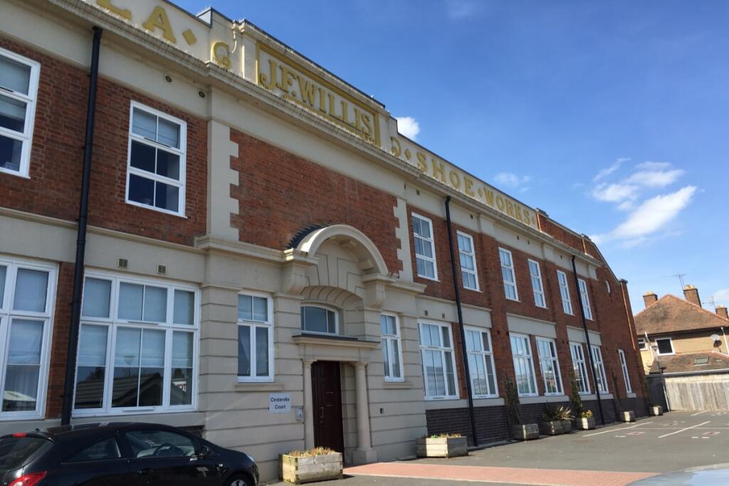 Main image of property: Flat 3 Cinderella Court Watery Lane, Worcester, WR2