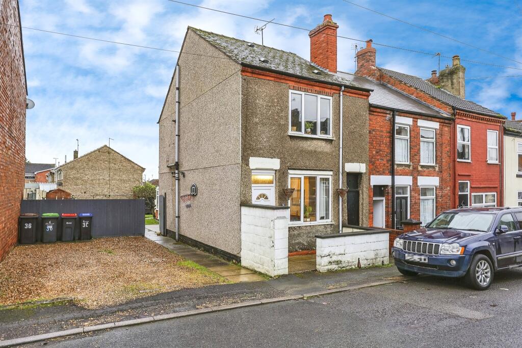 2 bedroom end of terrace house for sale in Sedgwick Street, Jacksdale