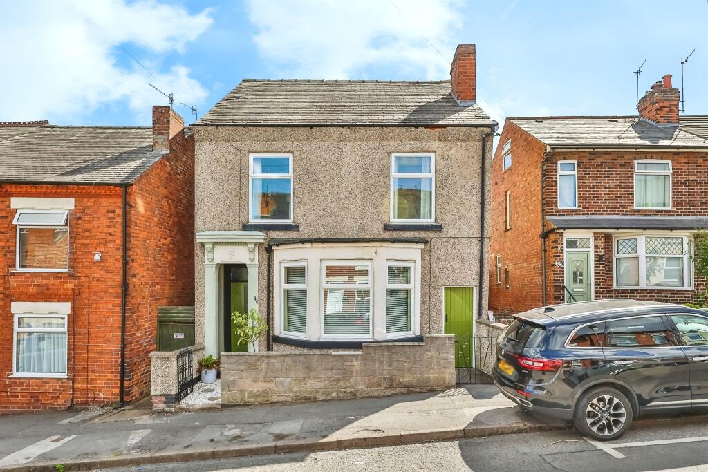 Main image of property: Lynncroft, Eastwood, Nottingham