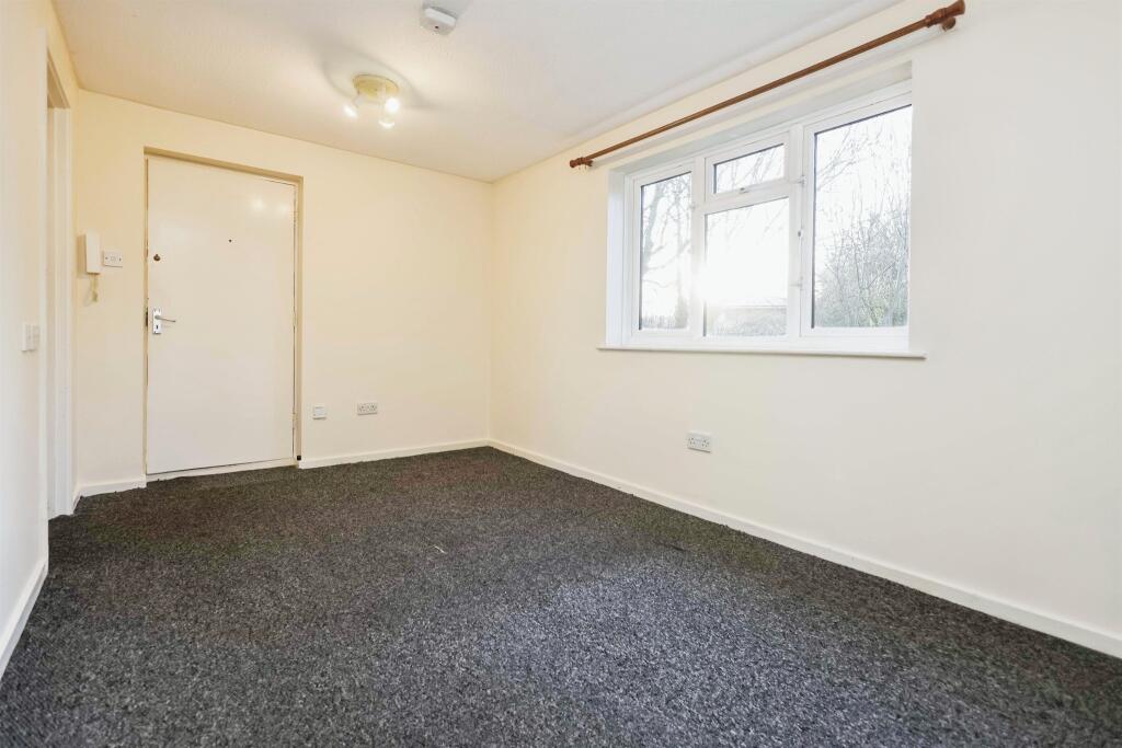Additional property image - Swan Gardens, BIRMINGHAM