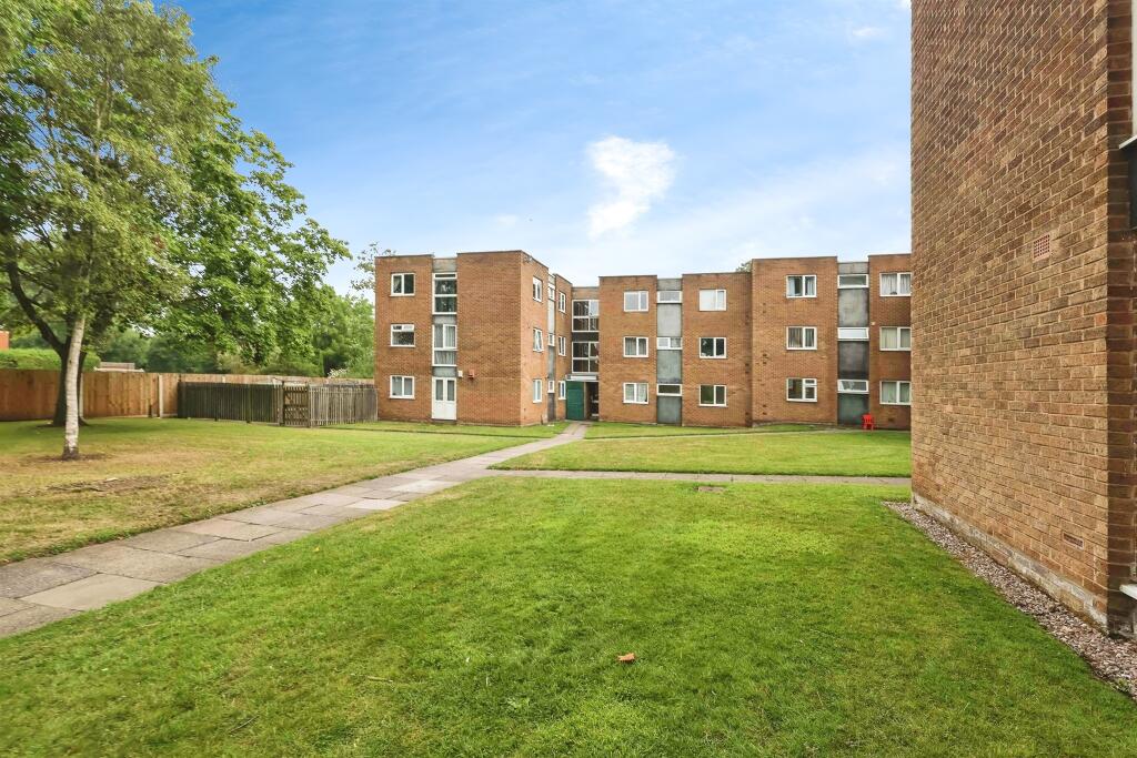 Main image of property: Lakeside Walk, Birmingham