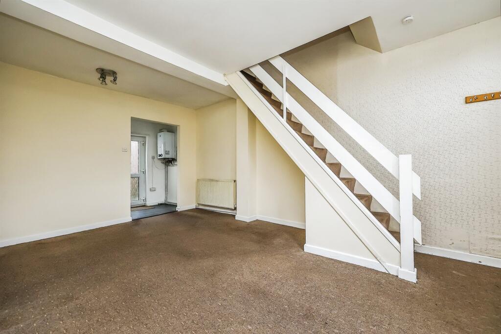 2 bedroom terraced house for sale in Nottingham Road, Ilkeston, DE7