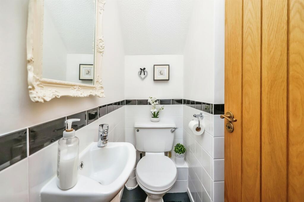 Additional property image - Holme Close, Ilkeston
